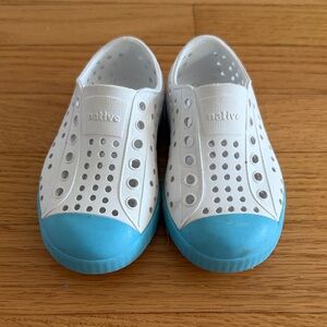 Native Jefferson Toddler Slide on shoe